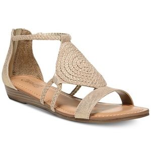 Carlos Santana Shoes - Carlos Santana Taffey T Strap Sandals NEW Carlos Santana Shoes - Carlos Santana Taffey T Strap Sandals NEW